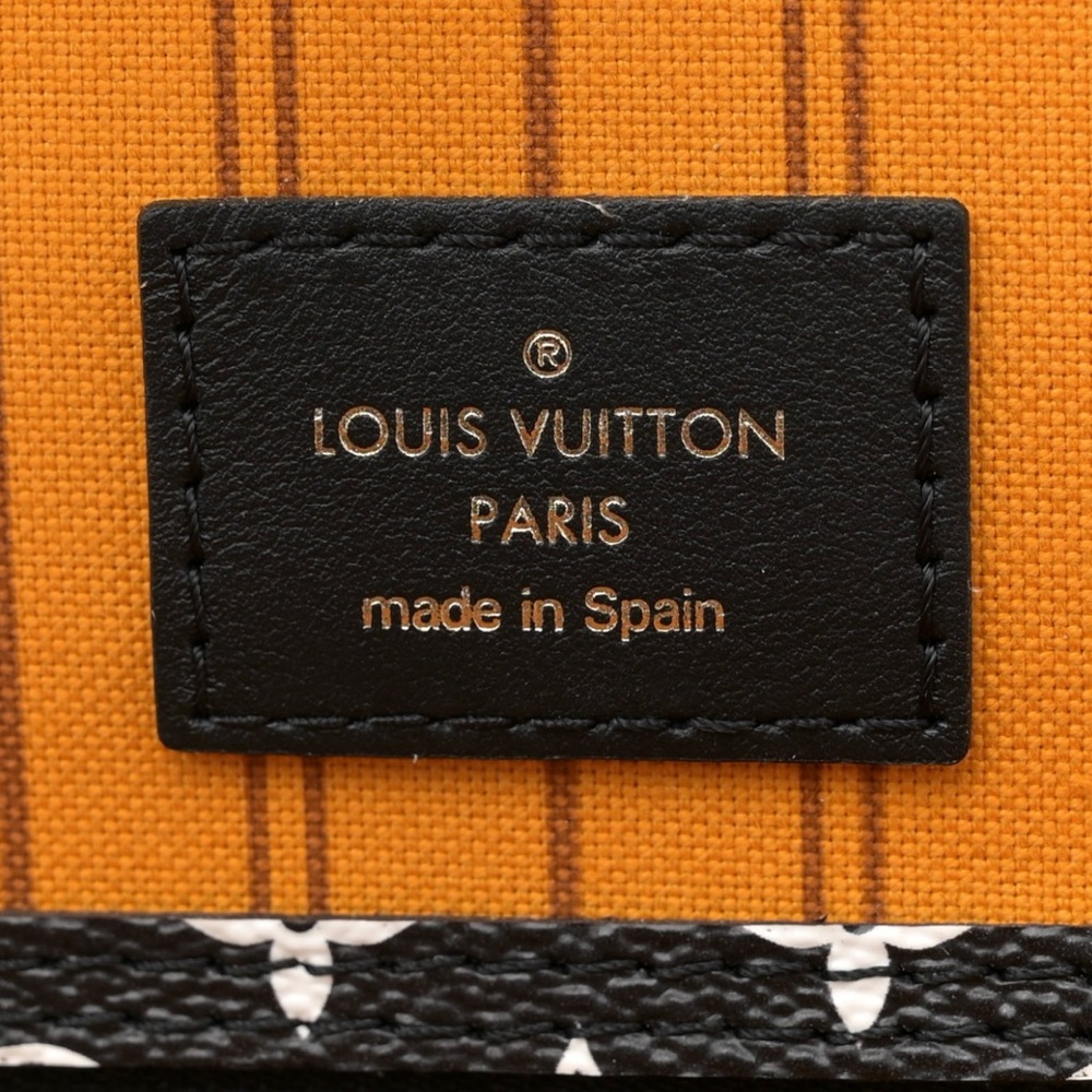 Louis Vuitton Monogram Giant Jungle Neverfull MM Black - Picture 8 of 8